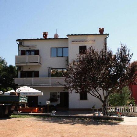 Apartments And Rooms By The Sea Palit, Rab - 5044 Exterior photo